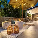 Picahouse Luxury Вилла Mandra Capreria