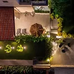 Picahouse Luxury Вилла Mandra Capreria