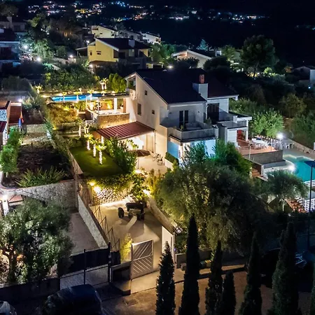 Вилла Picahouse Luxury Mandra Capreria